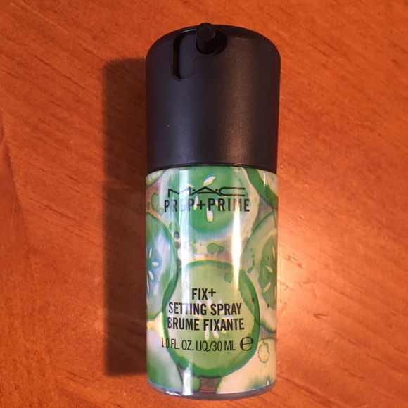 MAC Prep + Prime Fix + Setting Spray Cucumber - Picture 2 of 7